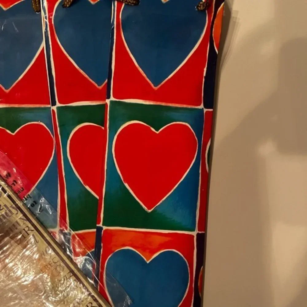 Wine Tags & Wine Bags‎ (Heart-Themed / home/x) (new)