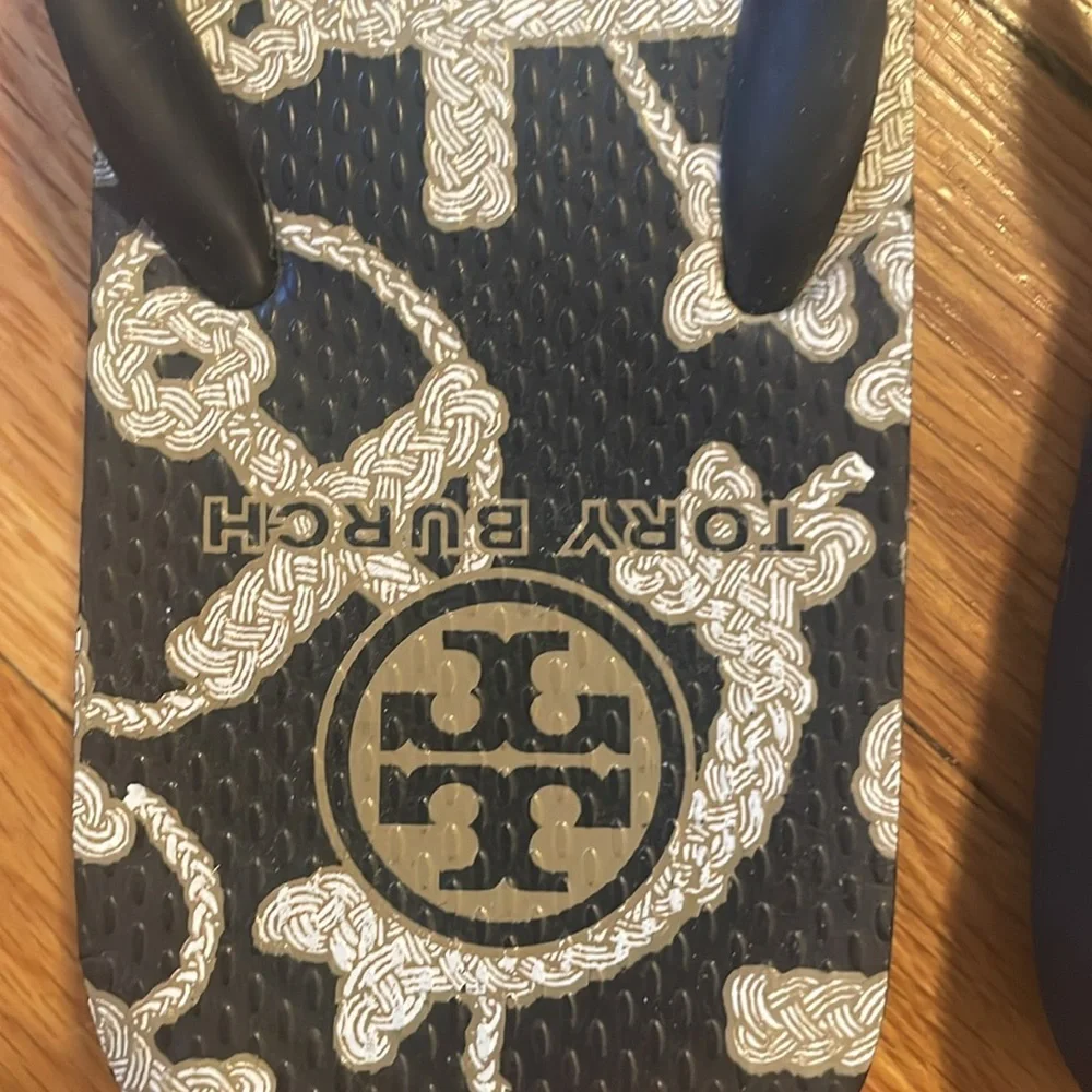 Tory Burch tory burch