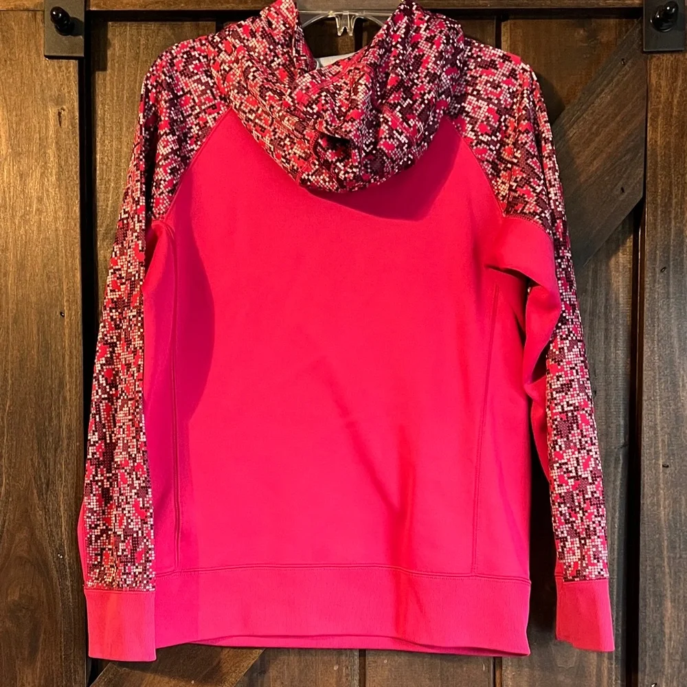Nike bold pink