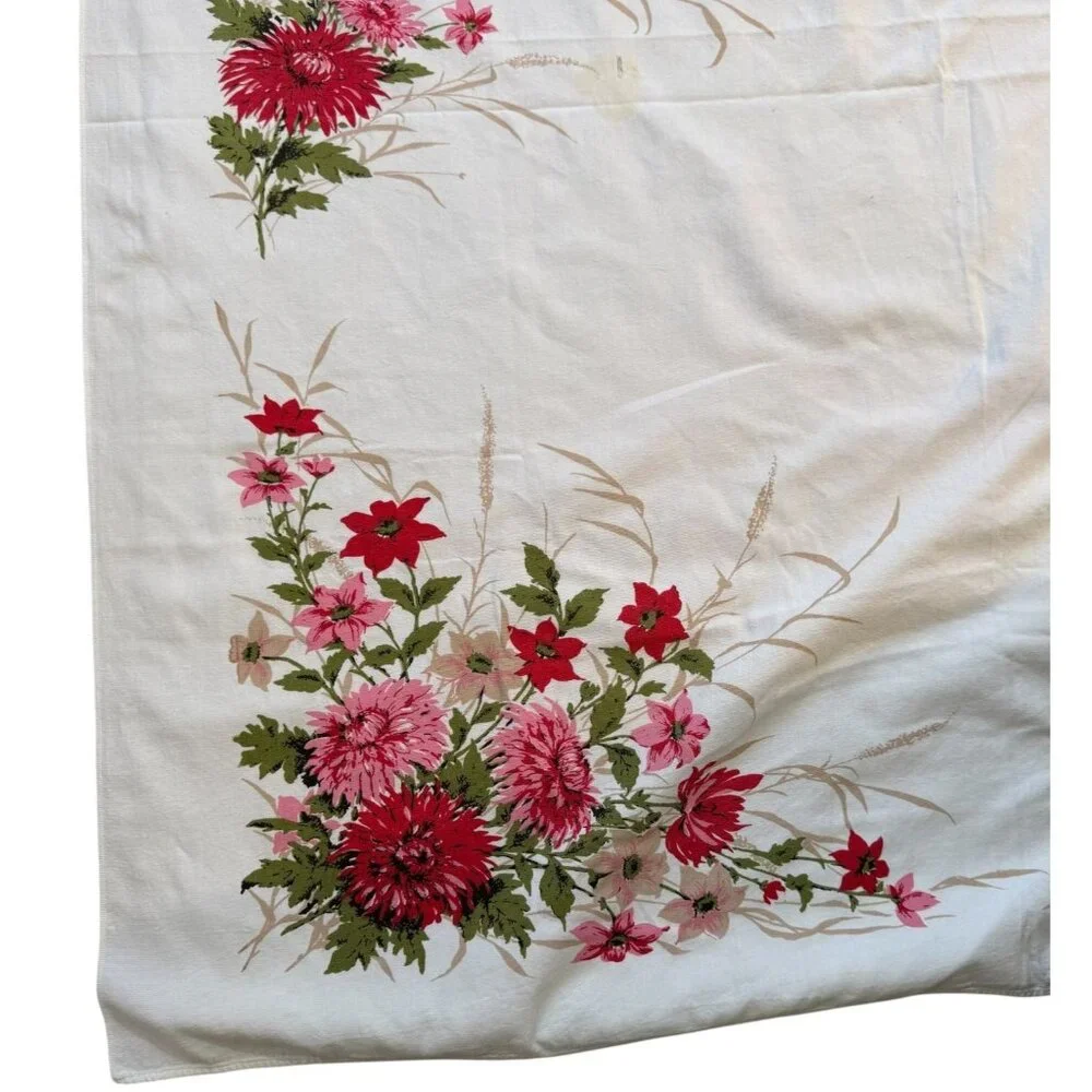 Vintage Floral Tablecloth MCM Red Pink Chrysanthemum Print Mum Flower‎ 51 x 60”