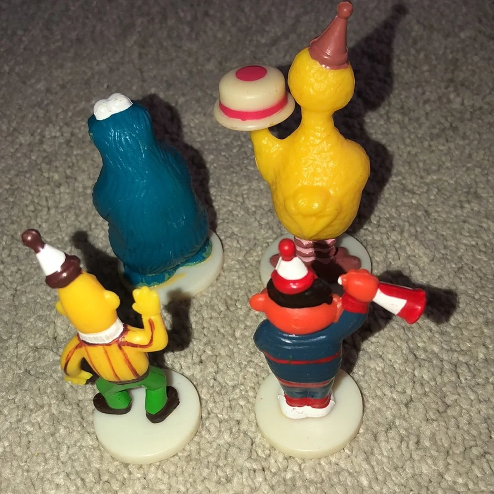 Vintage Wilton Muppets Sesame street cake toppers set‎