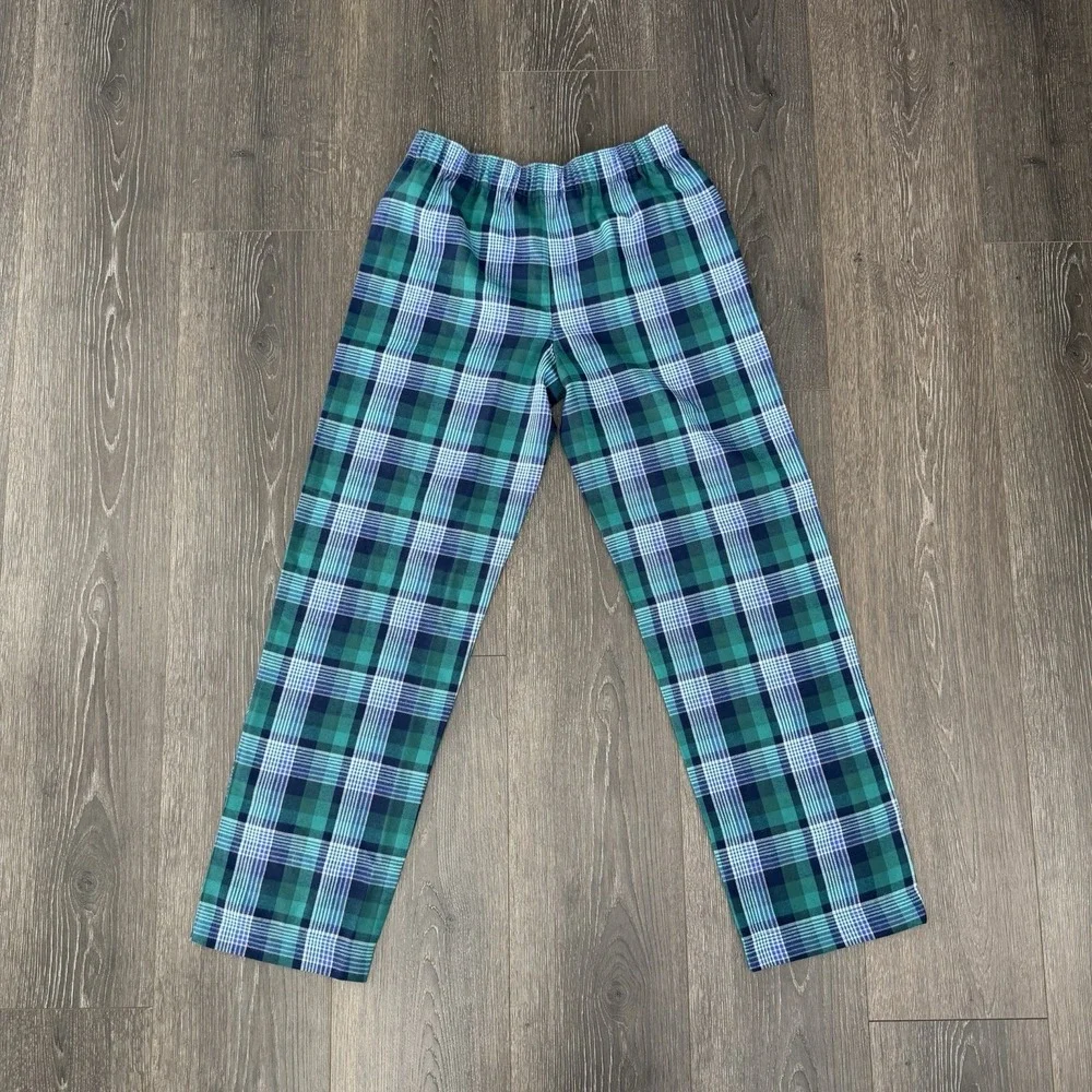 Lands End all plaid sleepwear