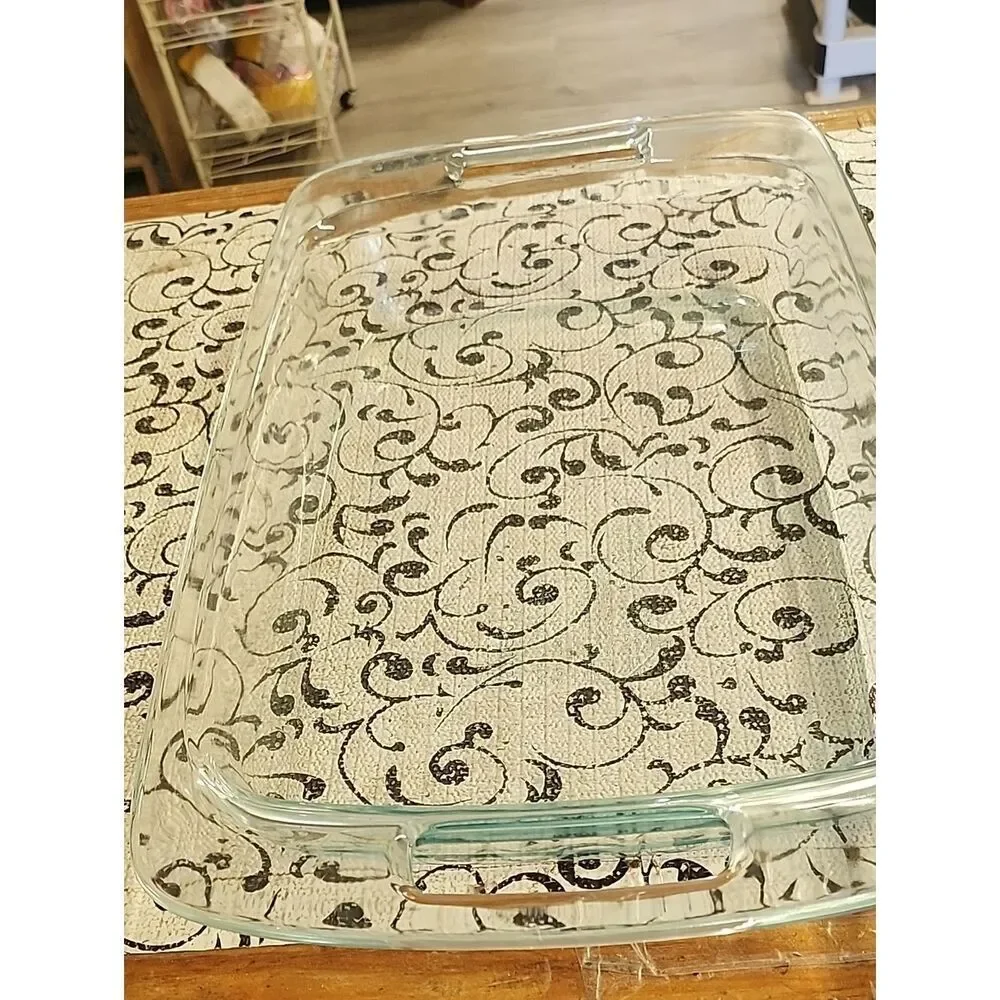 Pyrex Clear Glass Rectangular Baking Dish with Handles