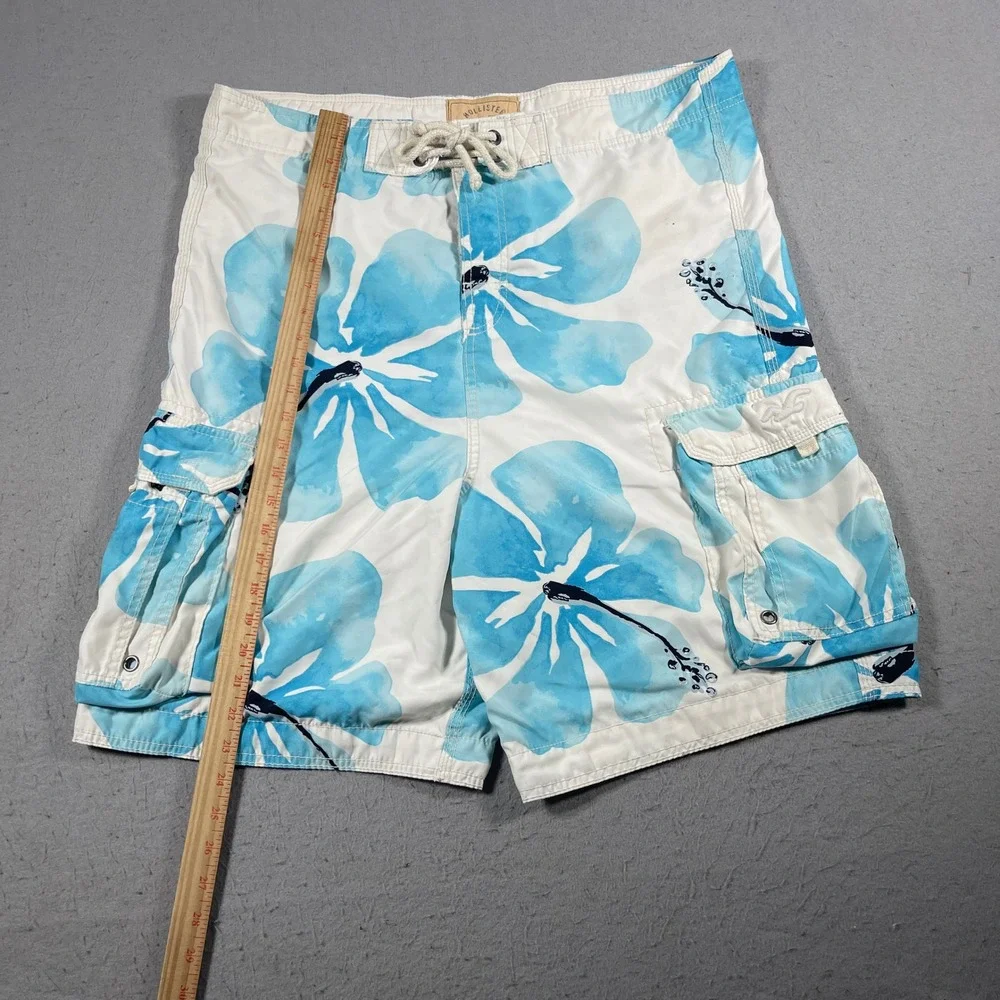Hollister activity summer