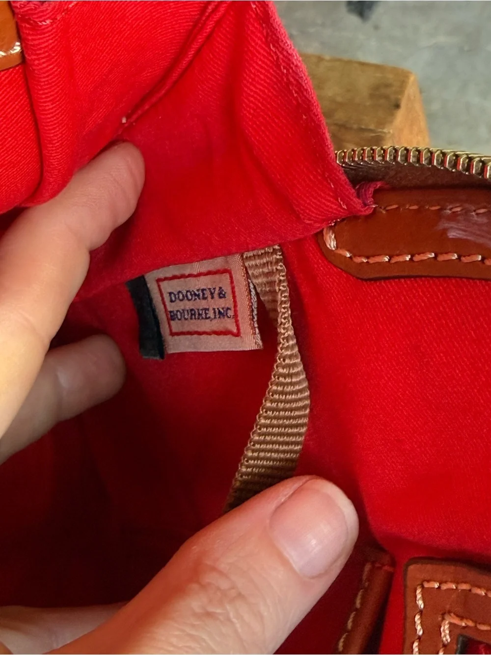 Dooney & Bourke serial registration