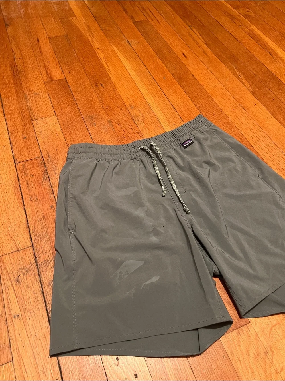Patagonia **garment has