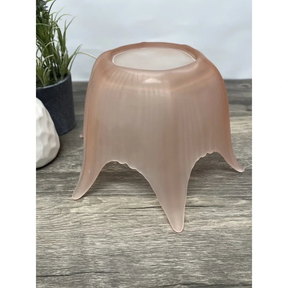 Vintage Viking Satin Pink Lotus Bowl Frosted‎ Glass Ruffled Petal Mid-Century