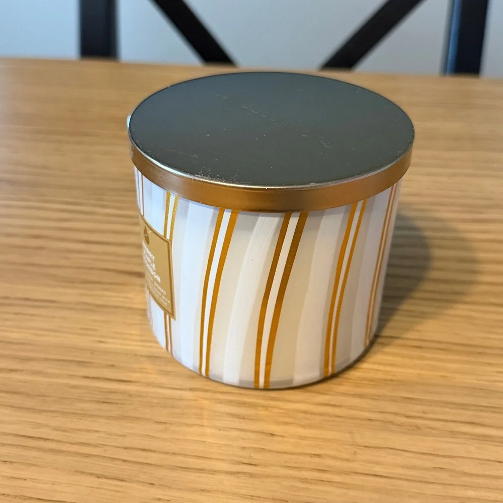 Bath & Body Works bath body