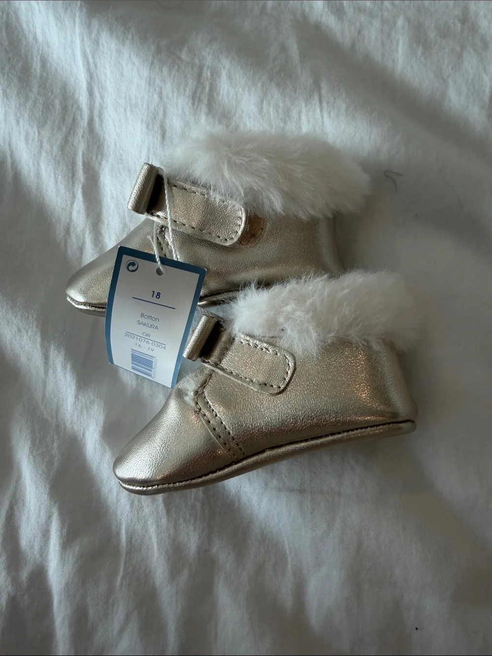 Jacadi baby booties