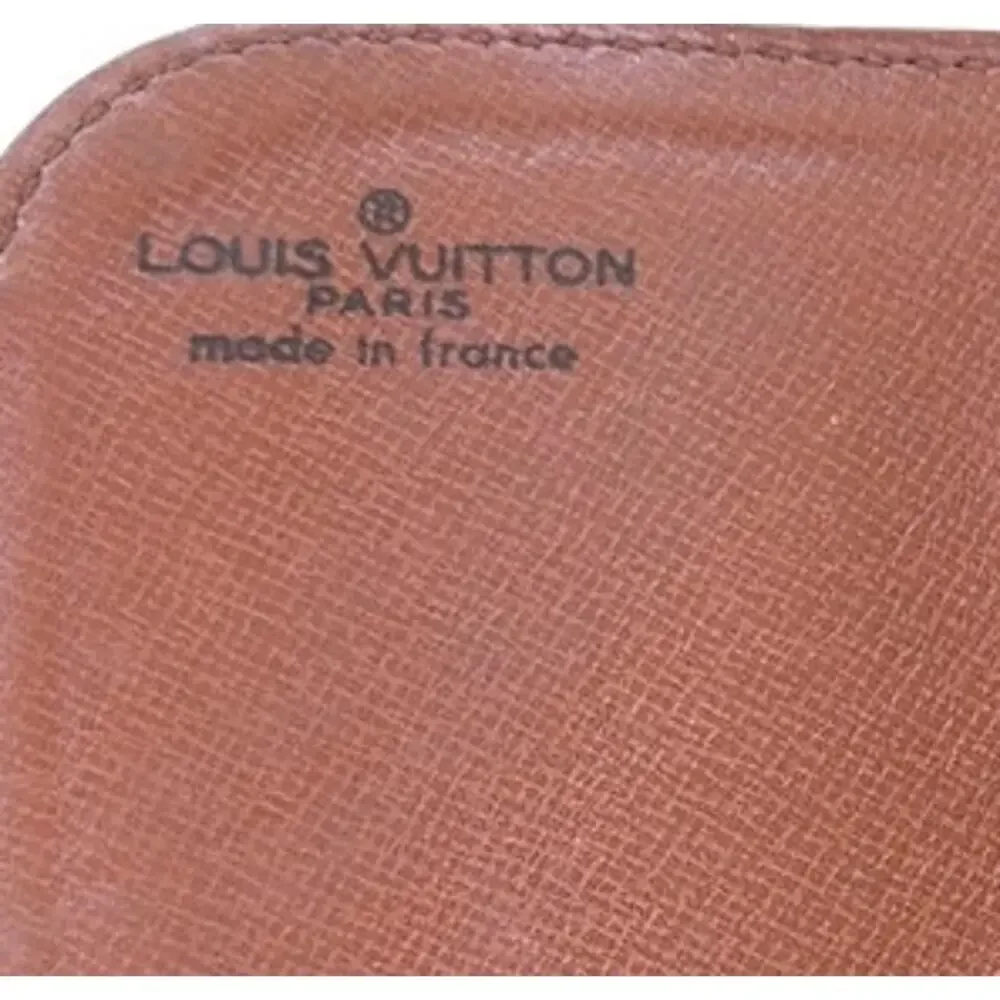 Louis Vuitton authentic louis