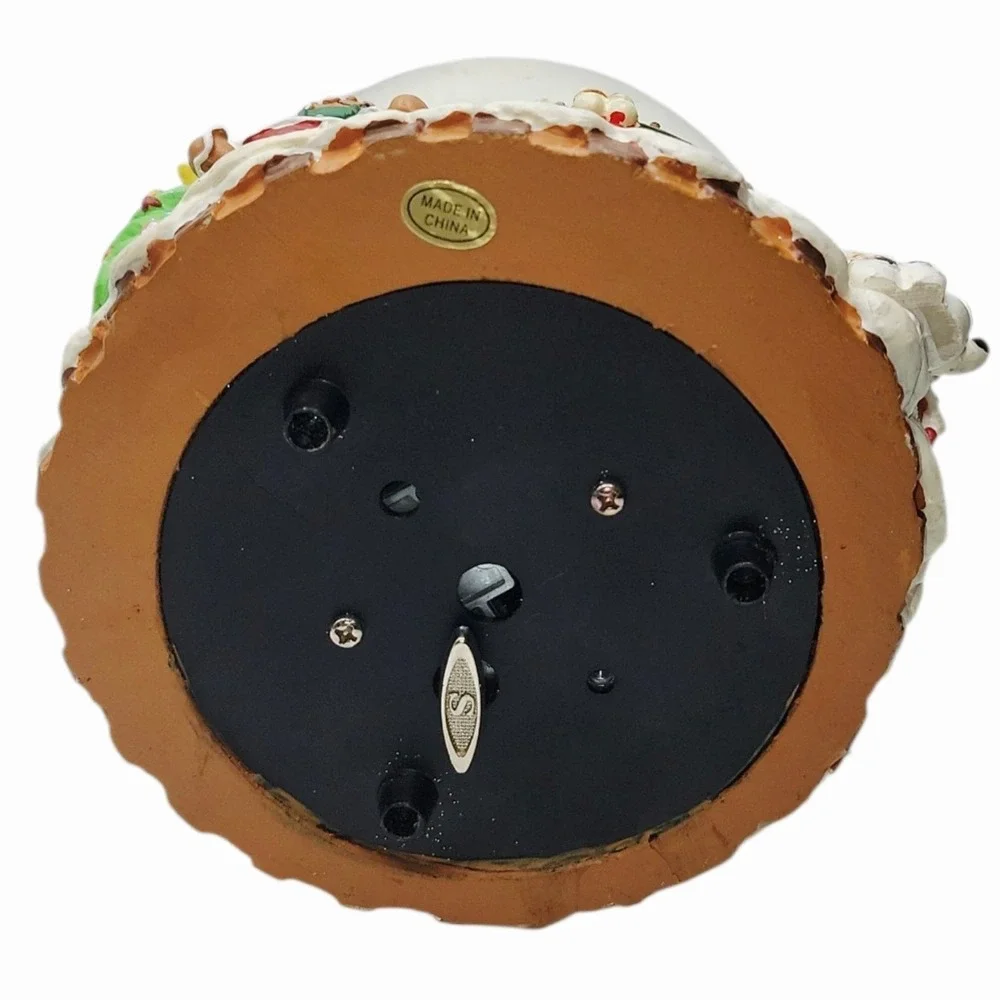 The Unbranded Brand wonderland gingerbread bringing