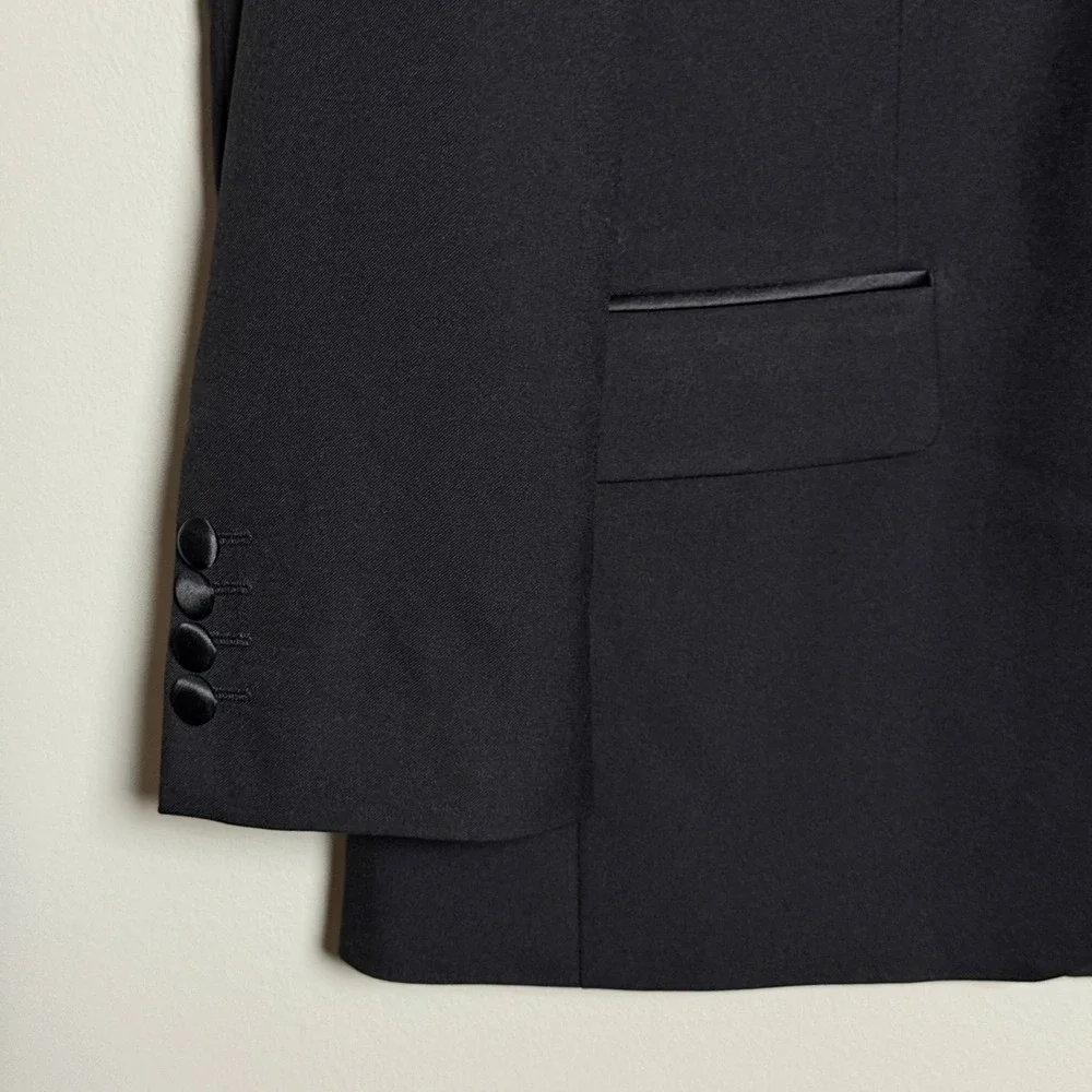 Haggar excellent new