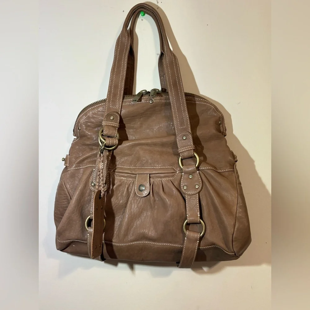 Cynthia Rowley women’s‎ large butter soft leather handbag tan w/pockets