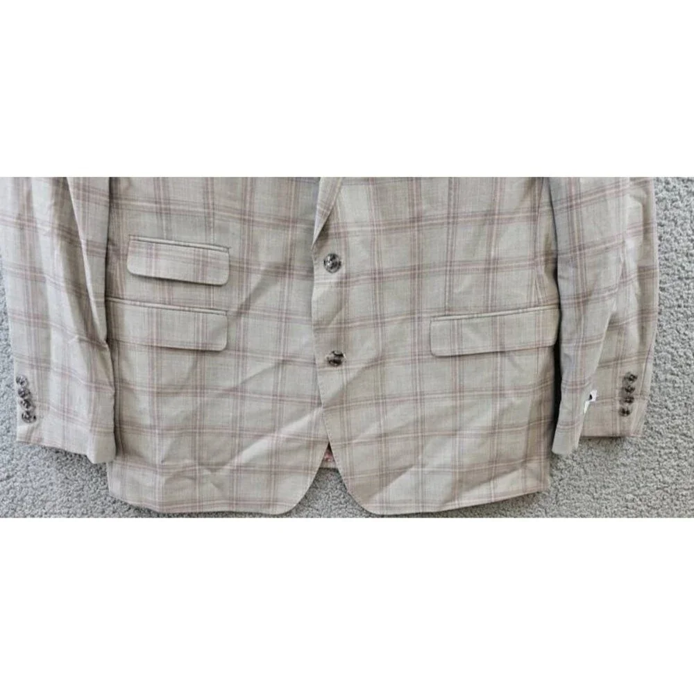 Tayion Collection Regular-Fit Suit Jacket Men's 46R Tan Check Long Sleeve