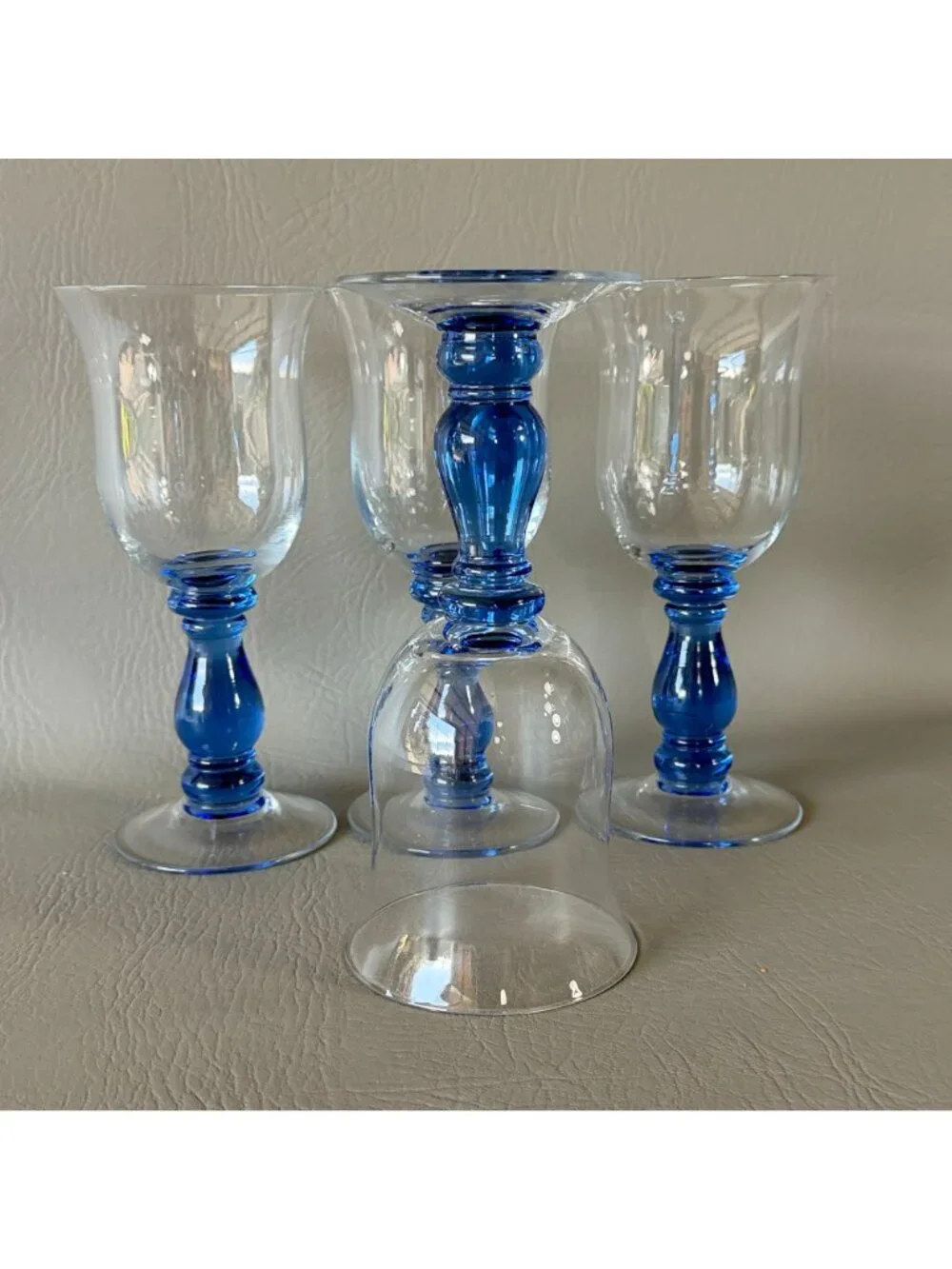 Unknown elegant set