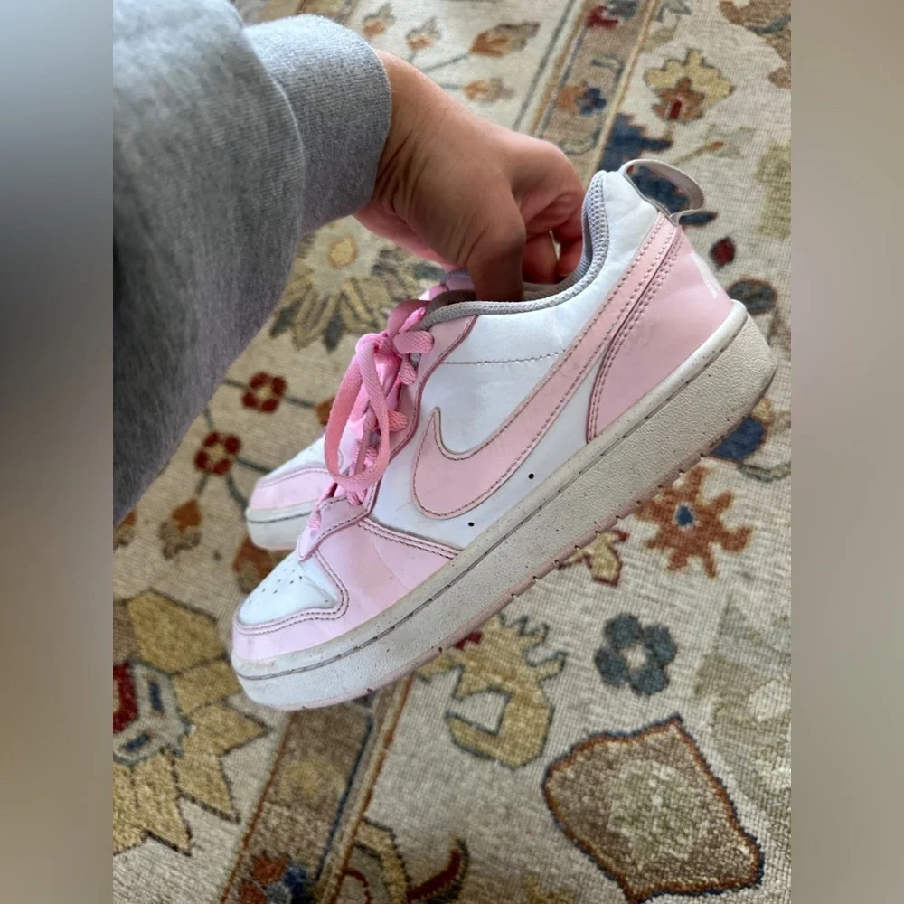 Nike size 5y