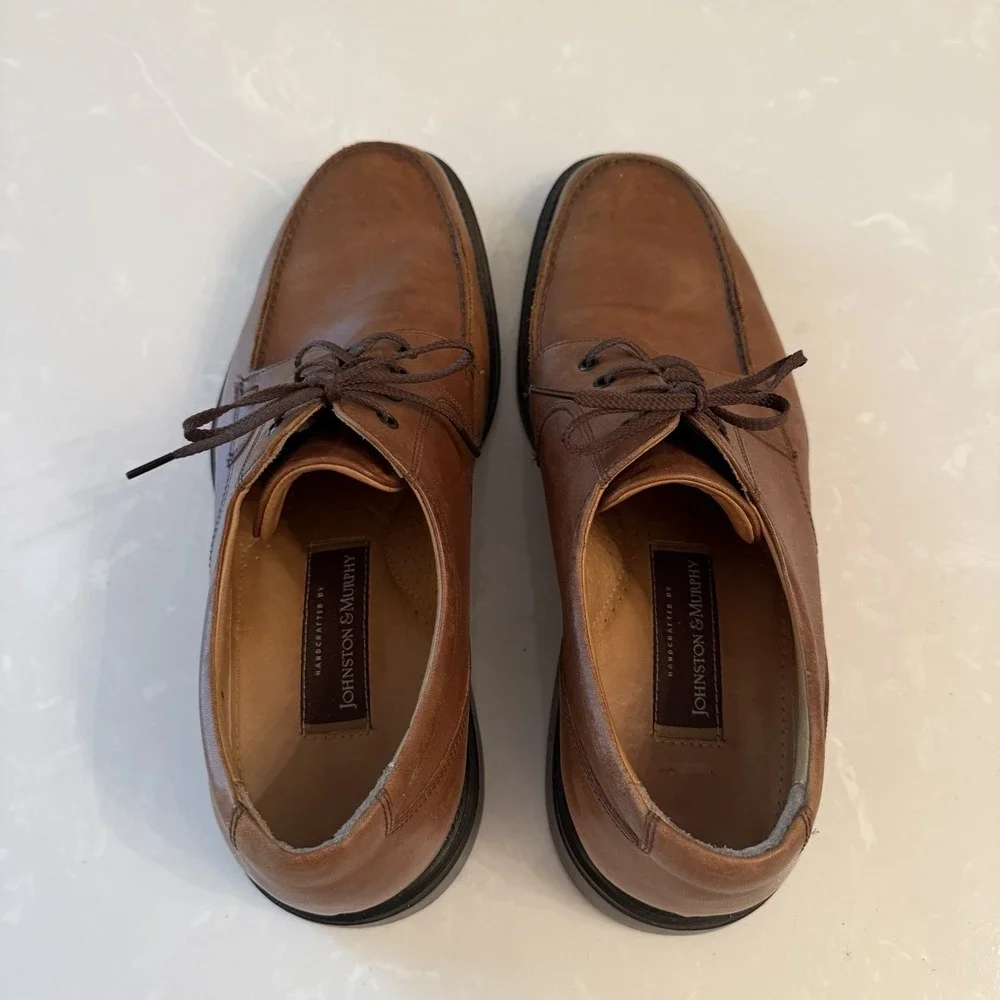 Johnston & Murphy leather brown shoes