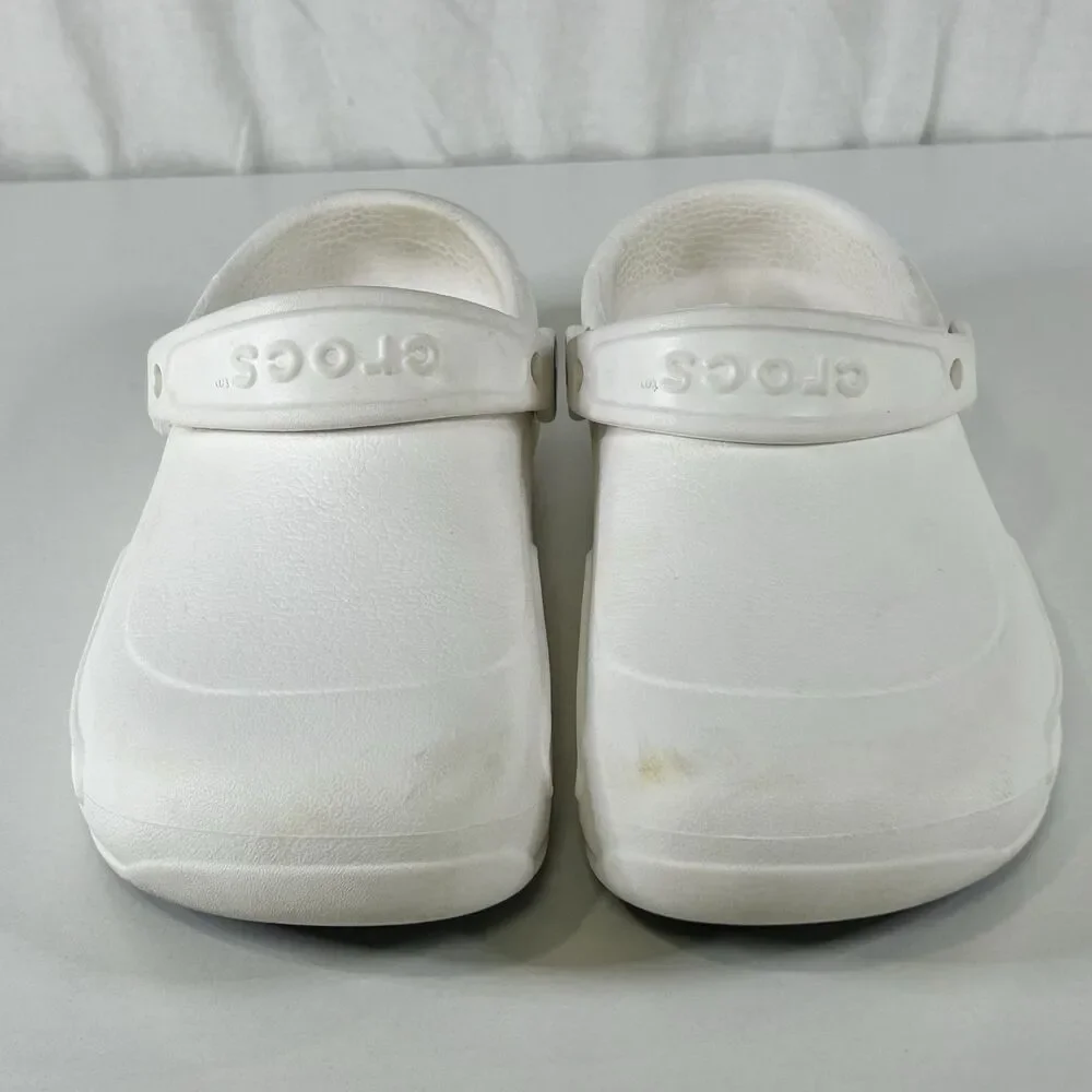 CROCS bistro work