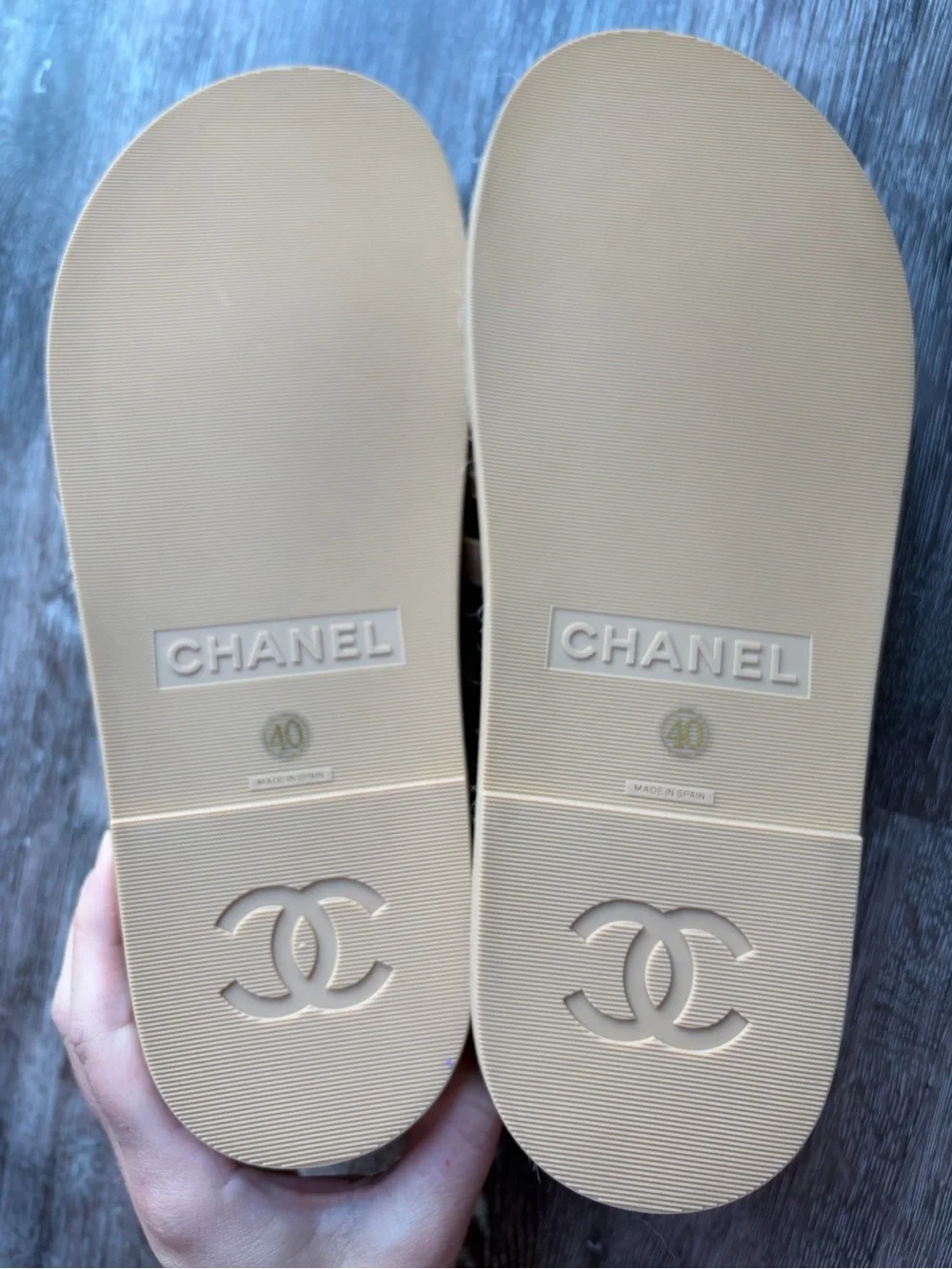 CHANEL leather strappy