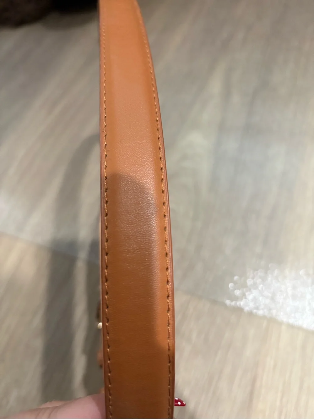 N/A sleek tan
