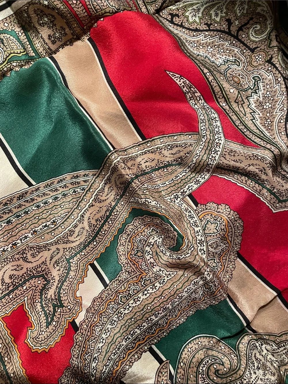 VTG A VITTADINI SILK SCARF