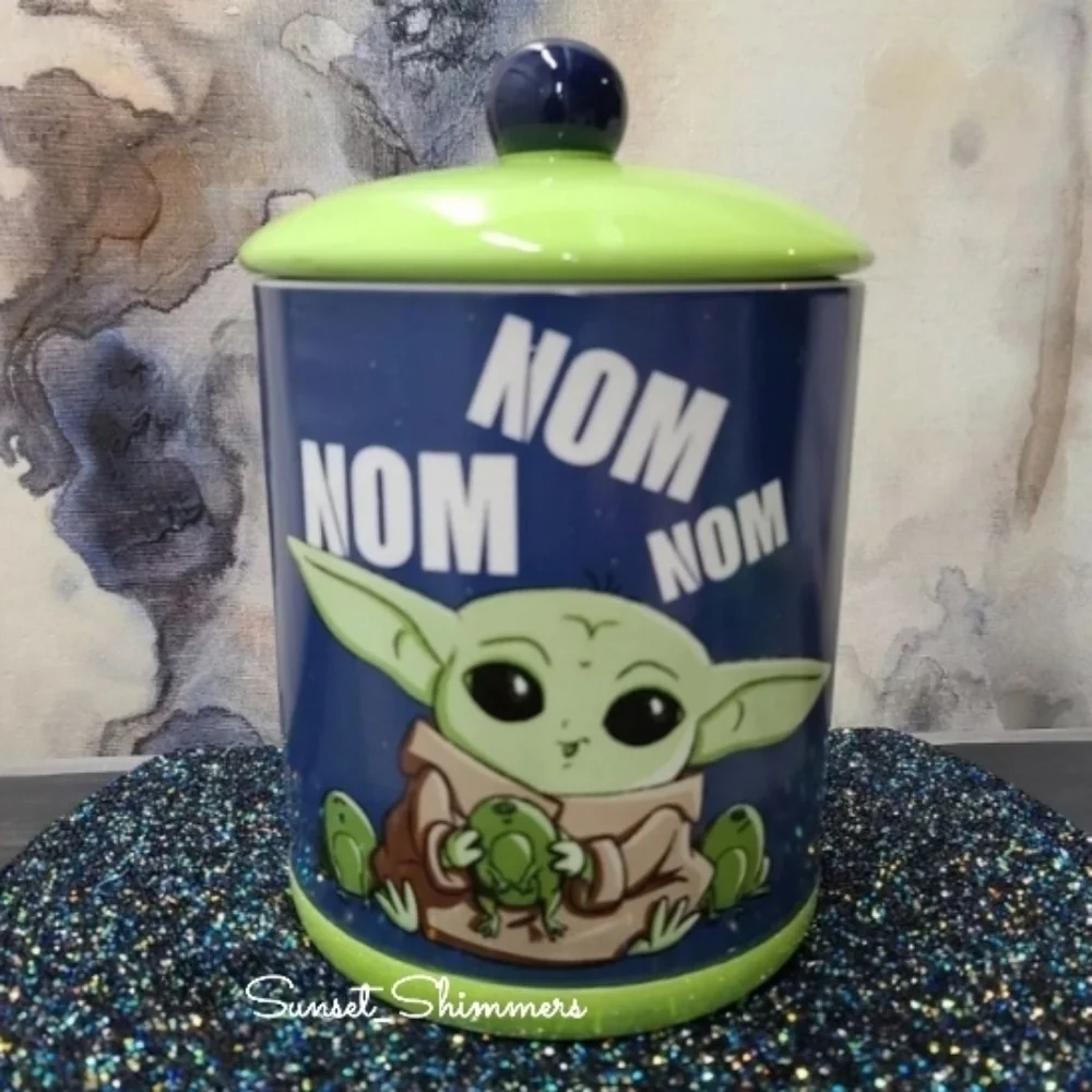 DISNEY STAR Wars Grogu w Frog Baby Yoda Mandalorian Large Cookie Jar New