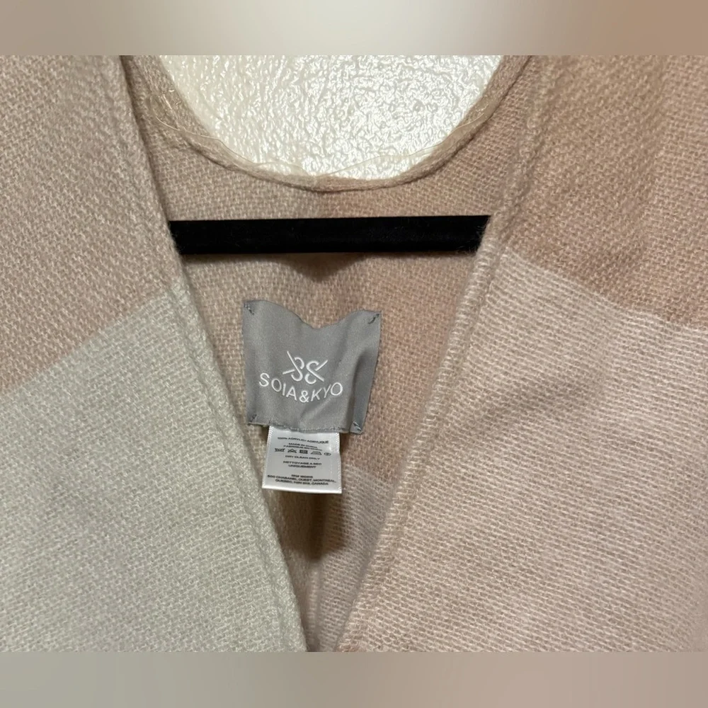 Soia & Kyo Fringed Poncho Wrap | Beige Cream Scarfigan | One Size