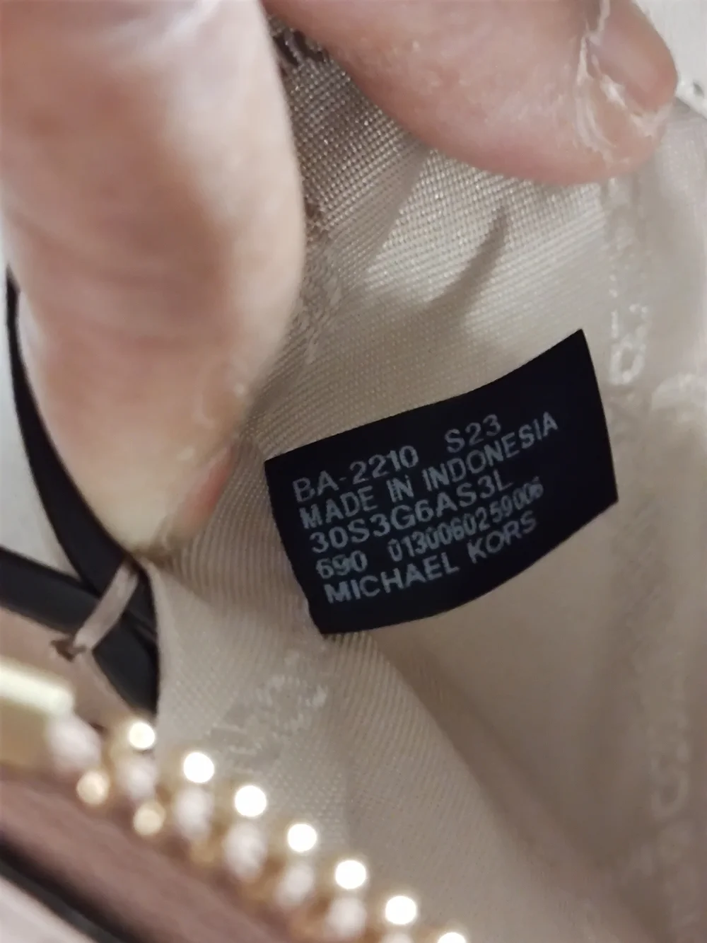 Michael Kors exterior dual easy