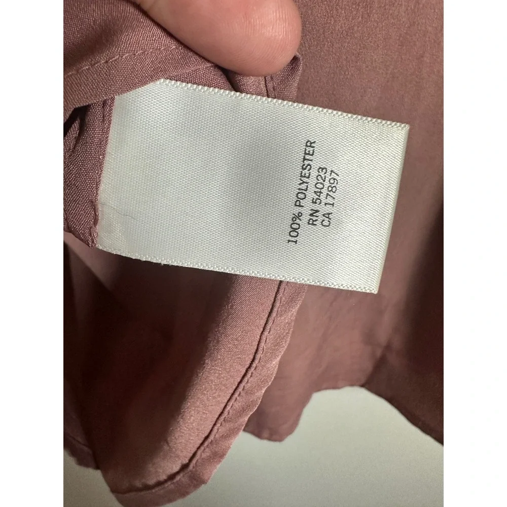 Banana Republic brand banana