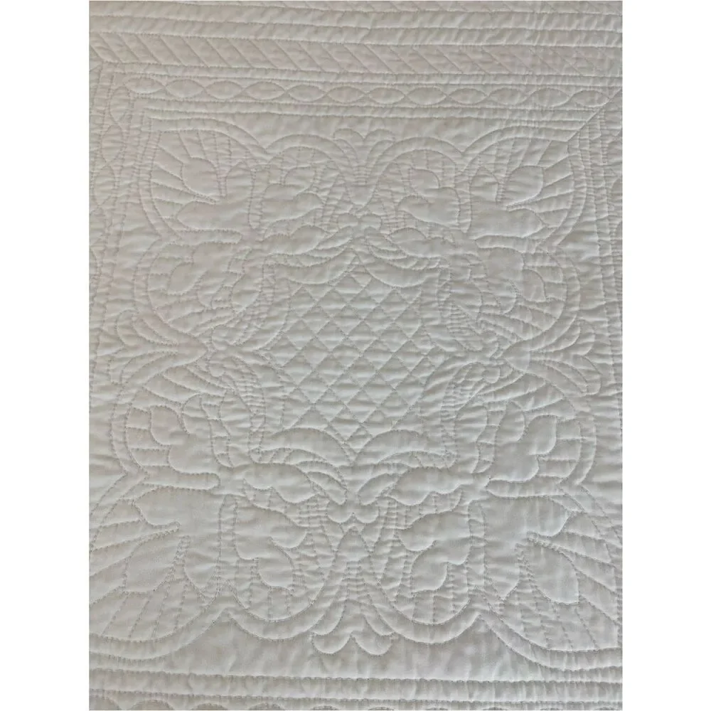Madison Park elegant cream