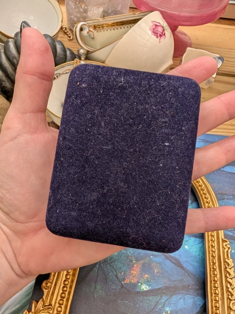 Roundtree & Yorke item id