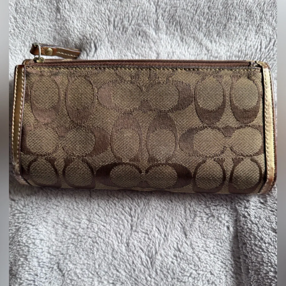 Coach continental wallet