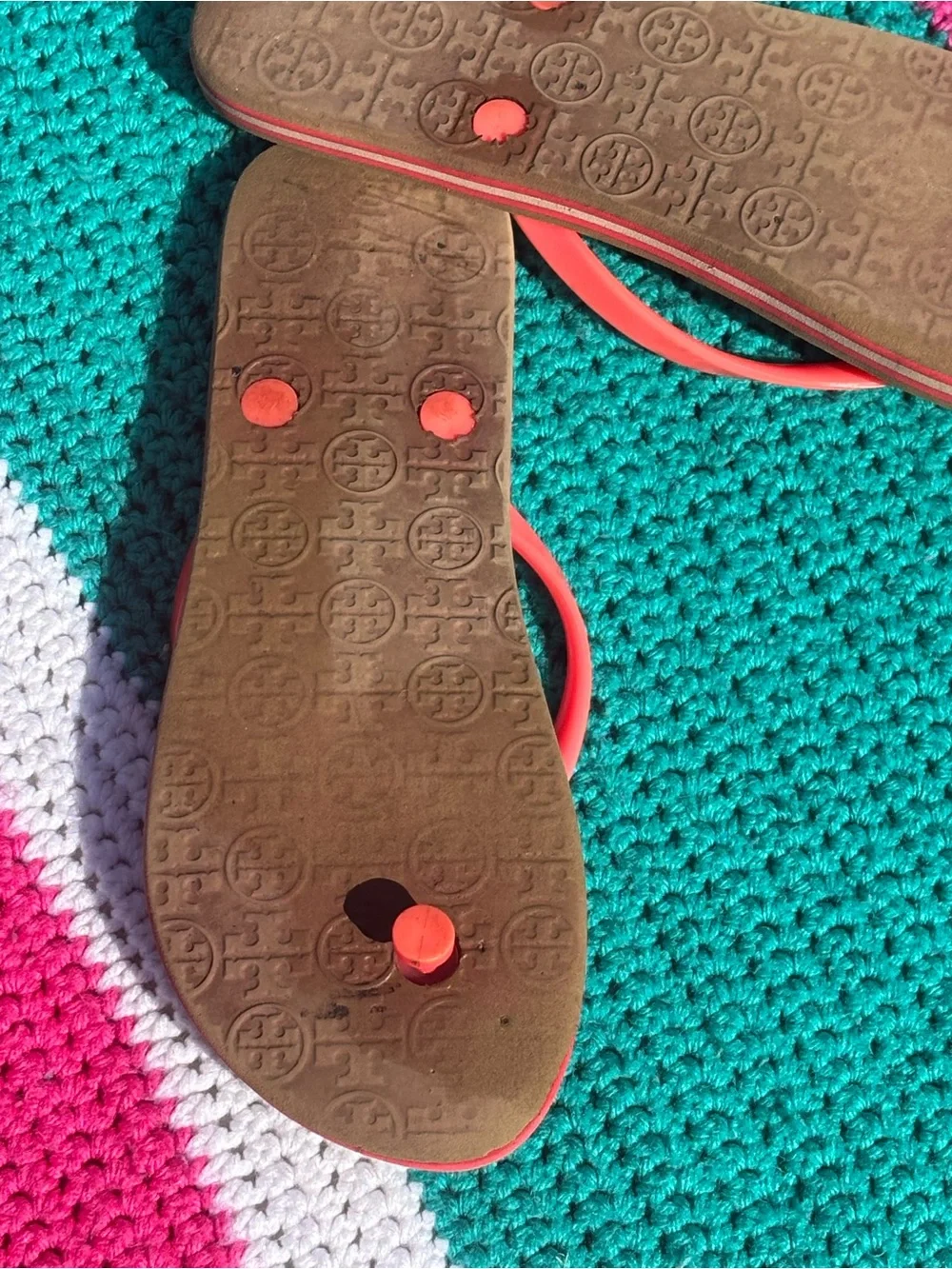 Tory Burch Coral Rubber Flip Flops Pool Beach Sandals Size 11 preppy vacation