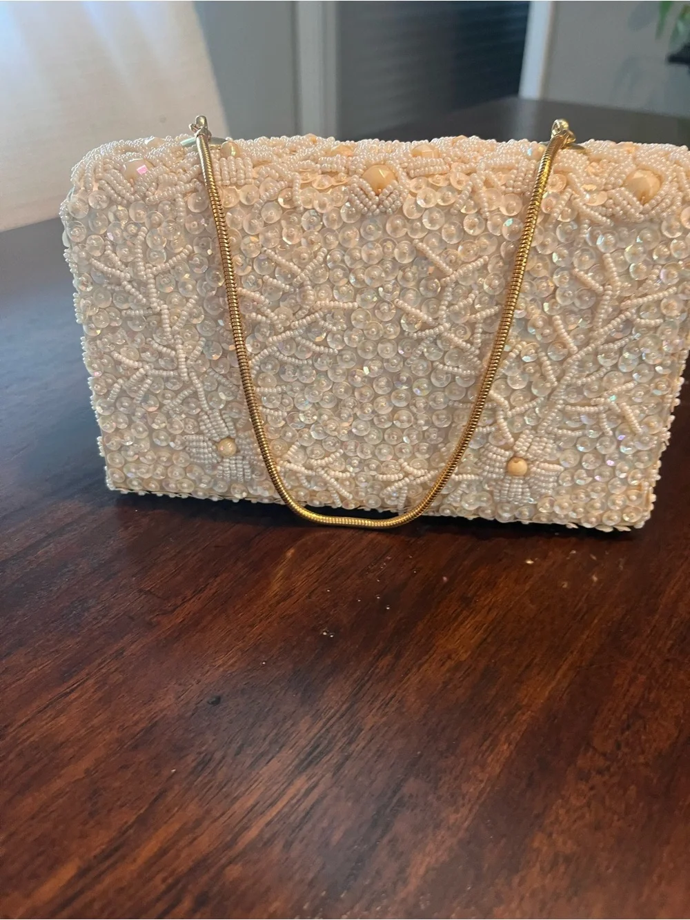 N/A elegant ivory
