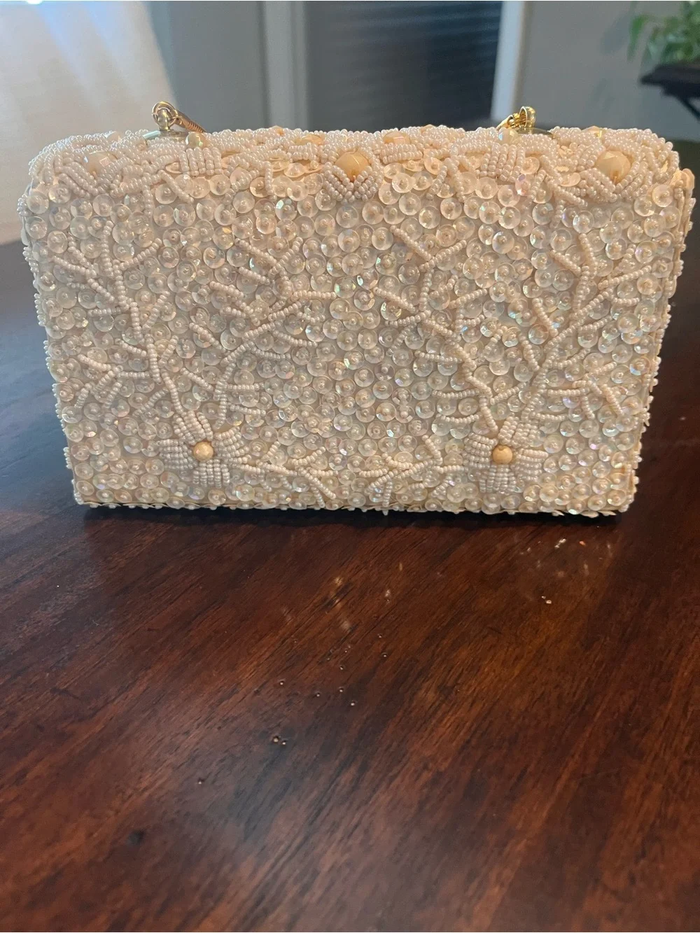 N/A elegant ivory