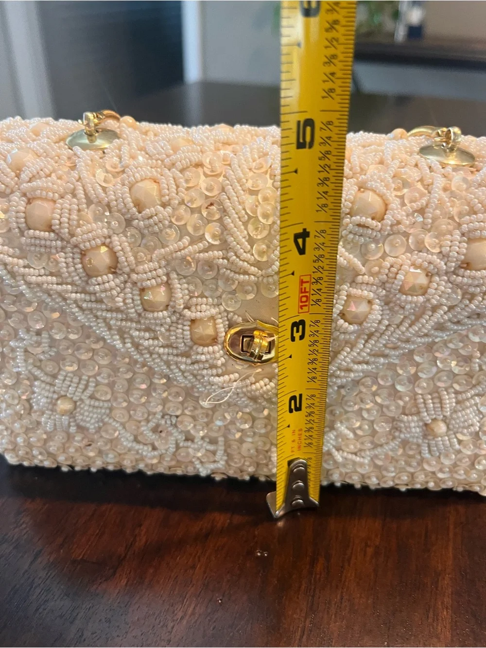 N/A elegant ivory