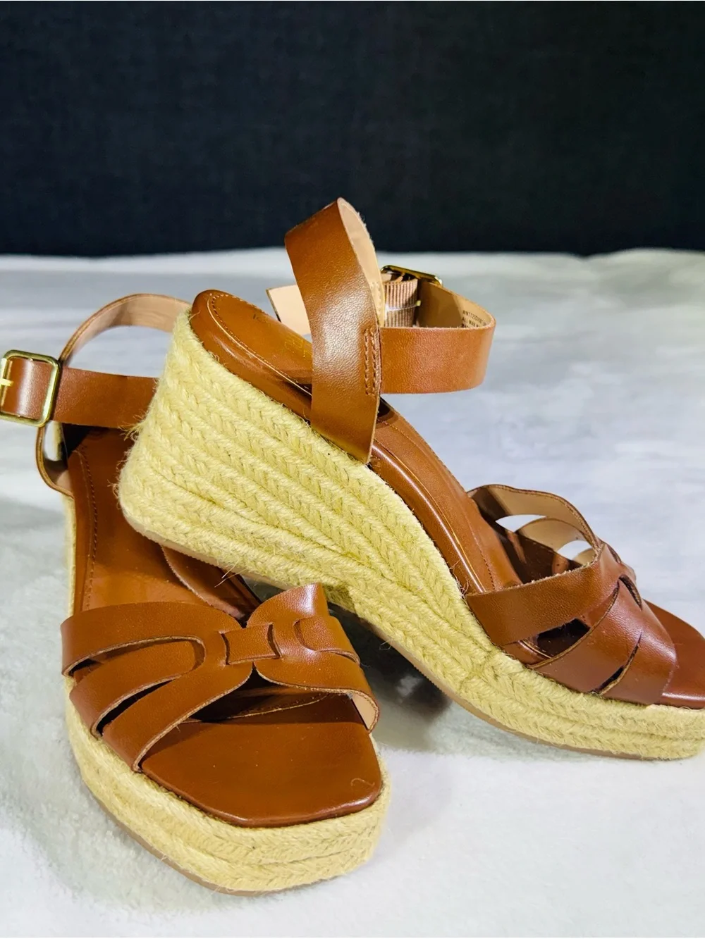 Time and Tru tan brown
