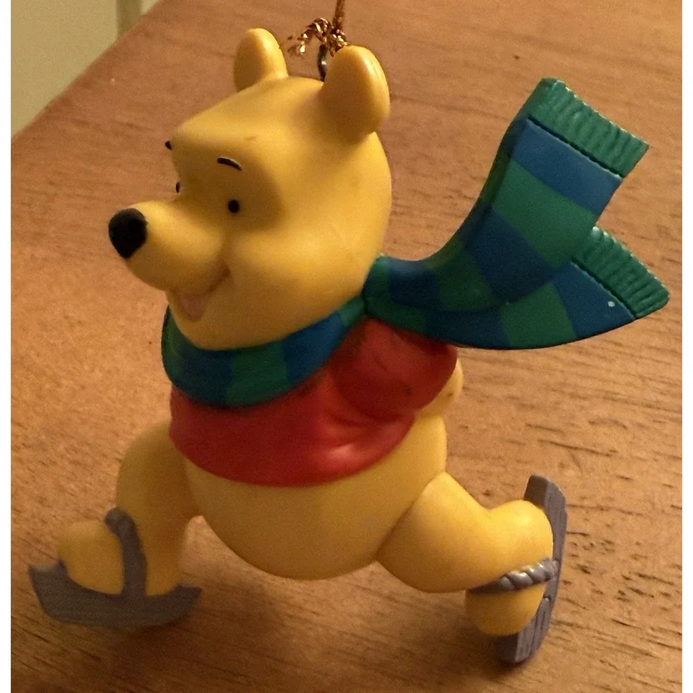 Vintage Disney WINNIE THE POOH christmas tree‎ ORNAMENT ice skating 4