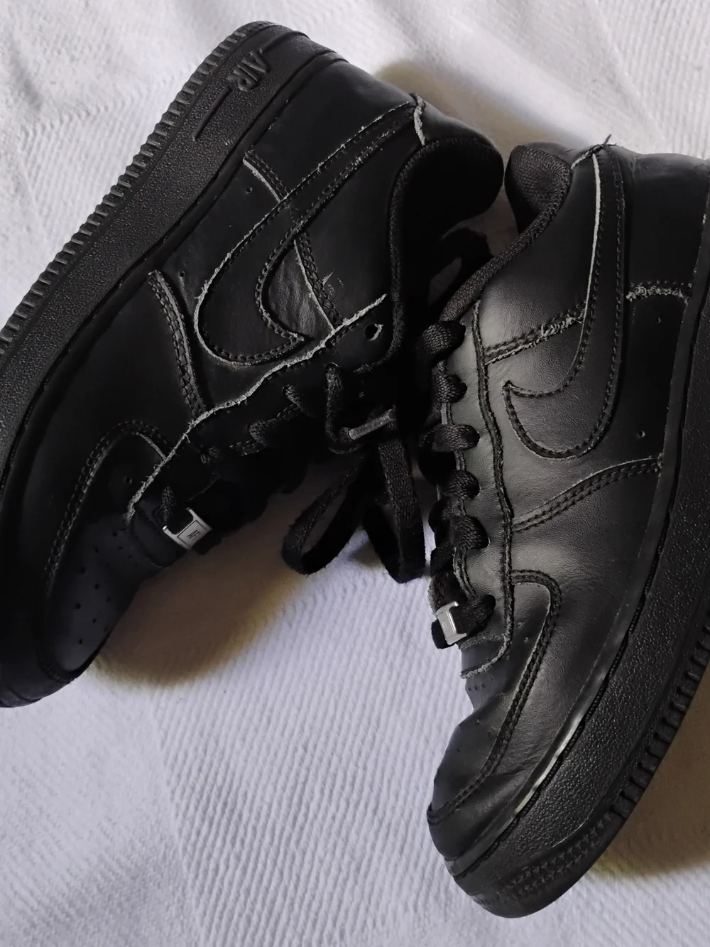 Nike all black