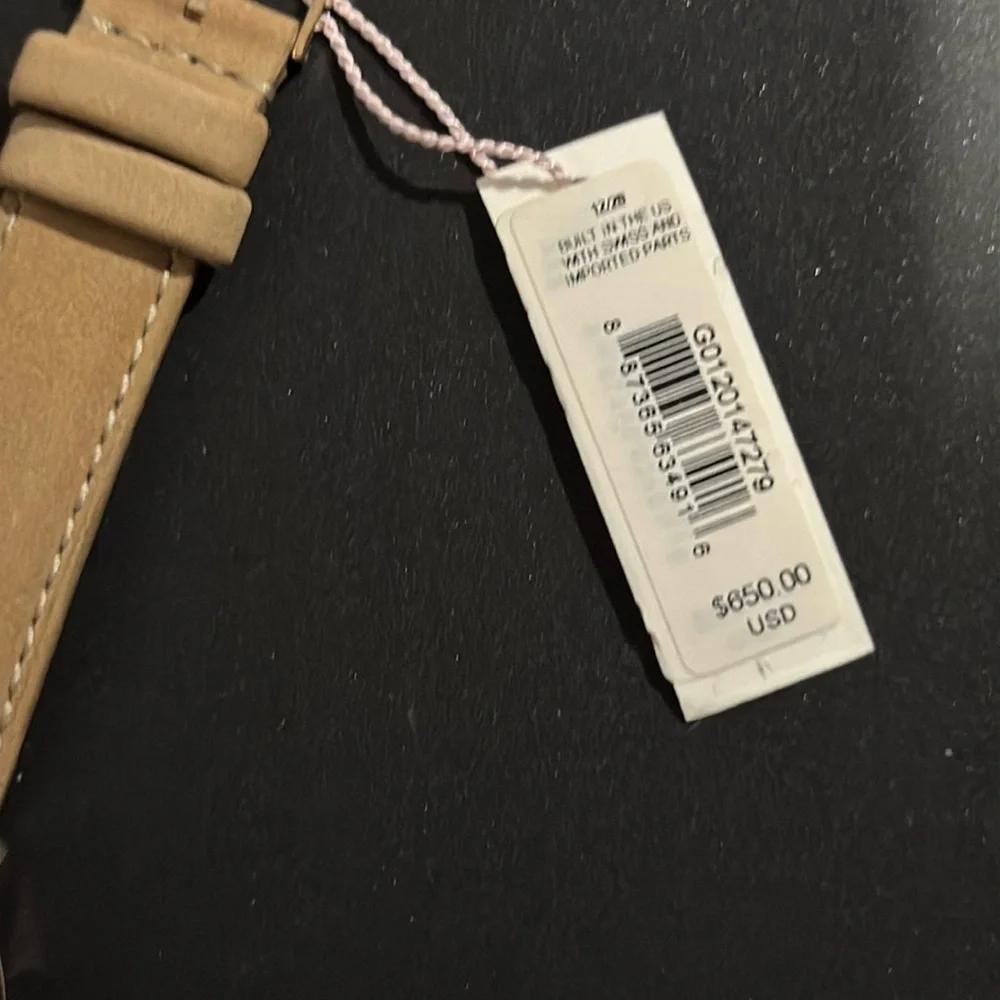Shinola elegant gomelsky