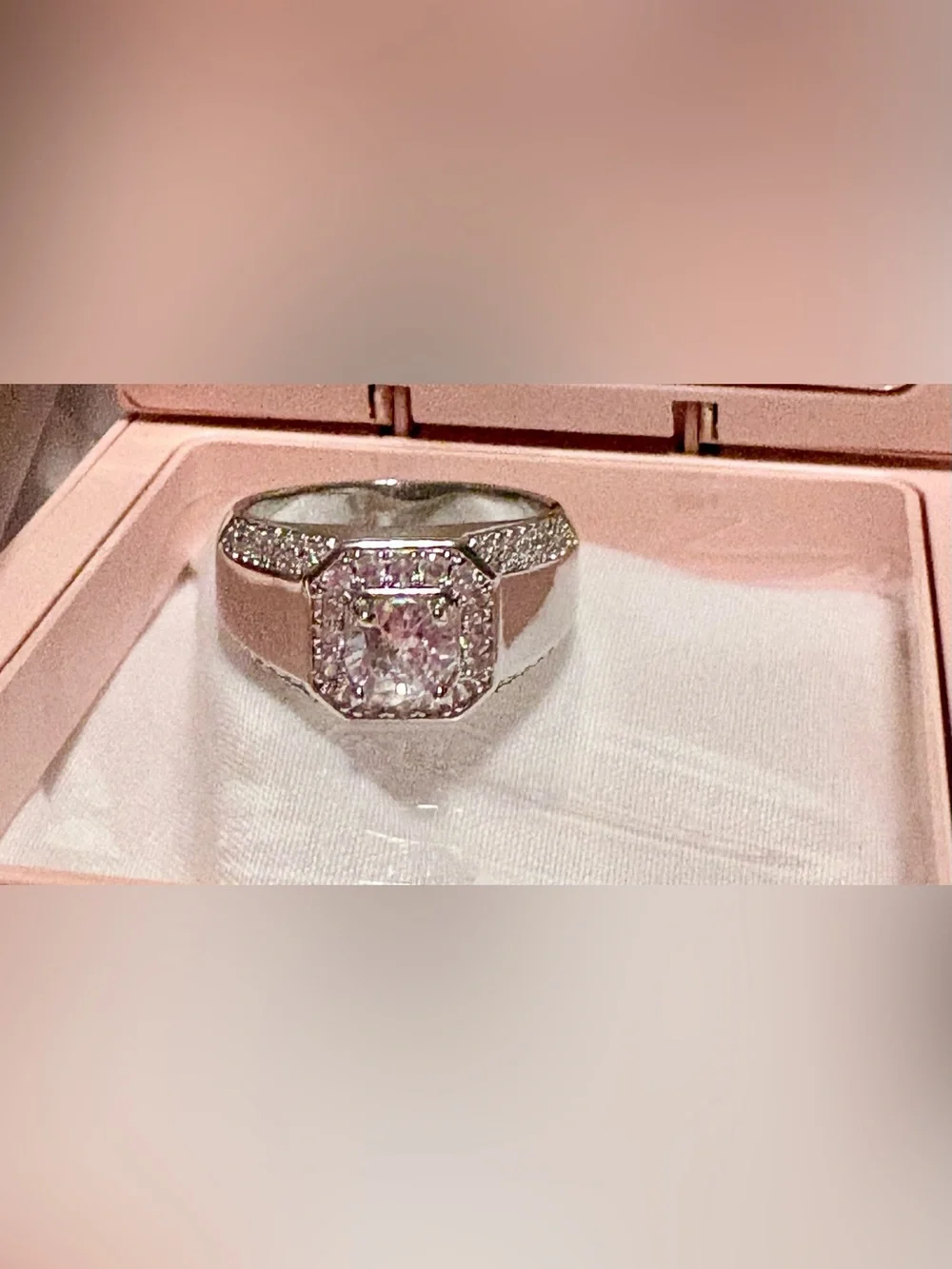 Moissanite ring tags