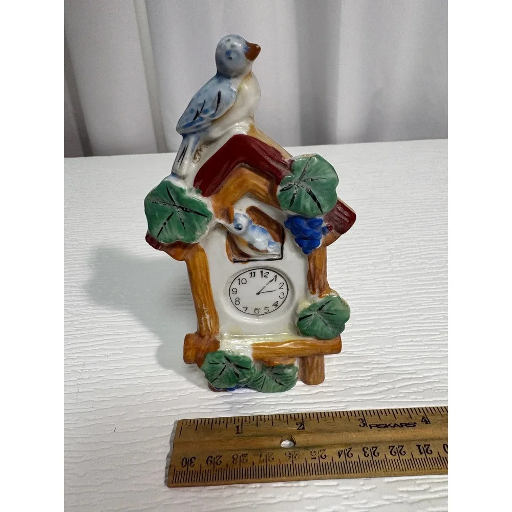Unbranded vintage ceramic
