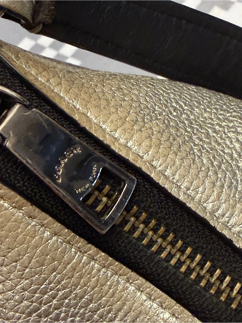 Coach metallic chelsea