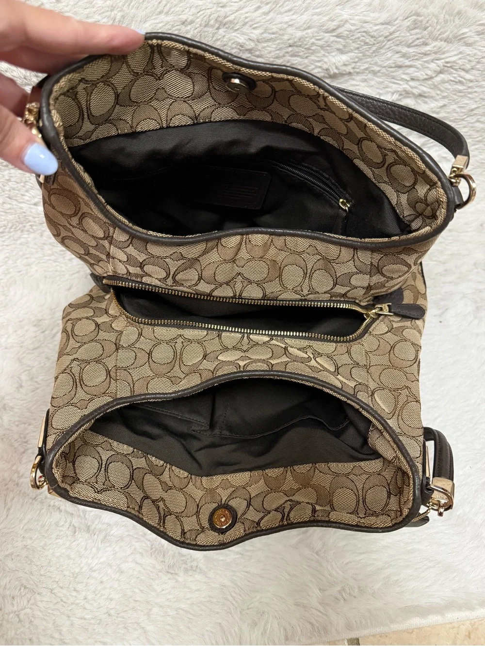 Coach shoulder bag