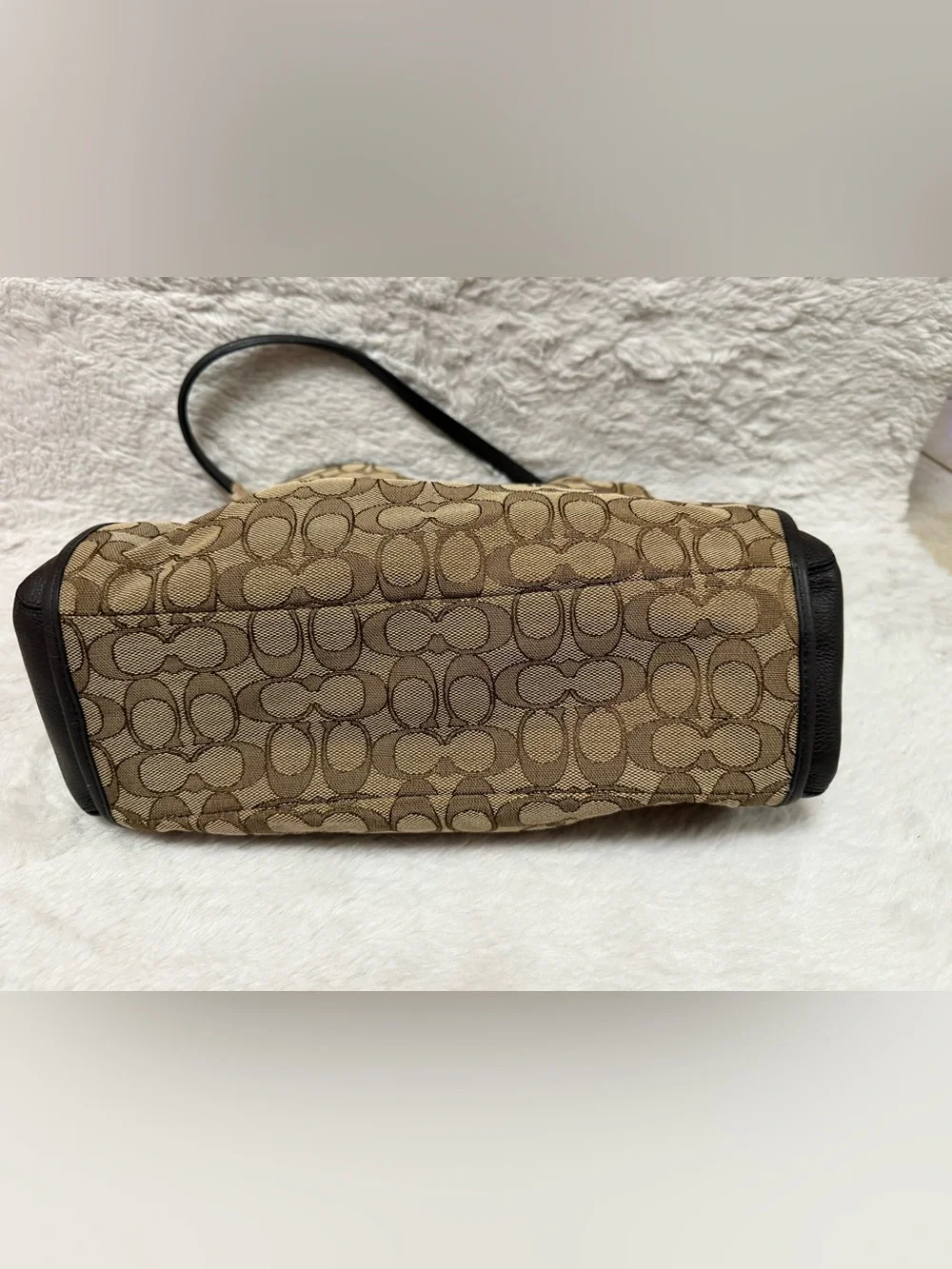 Coach shoulder bag