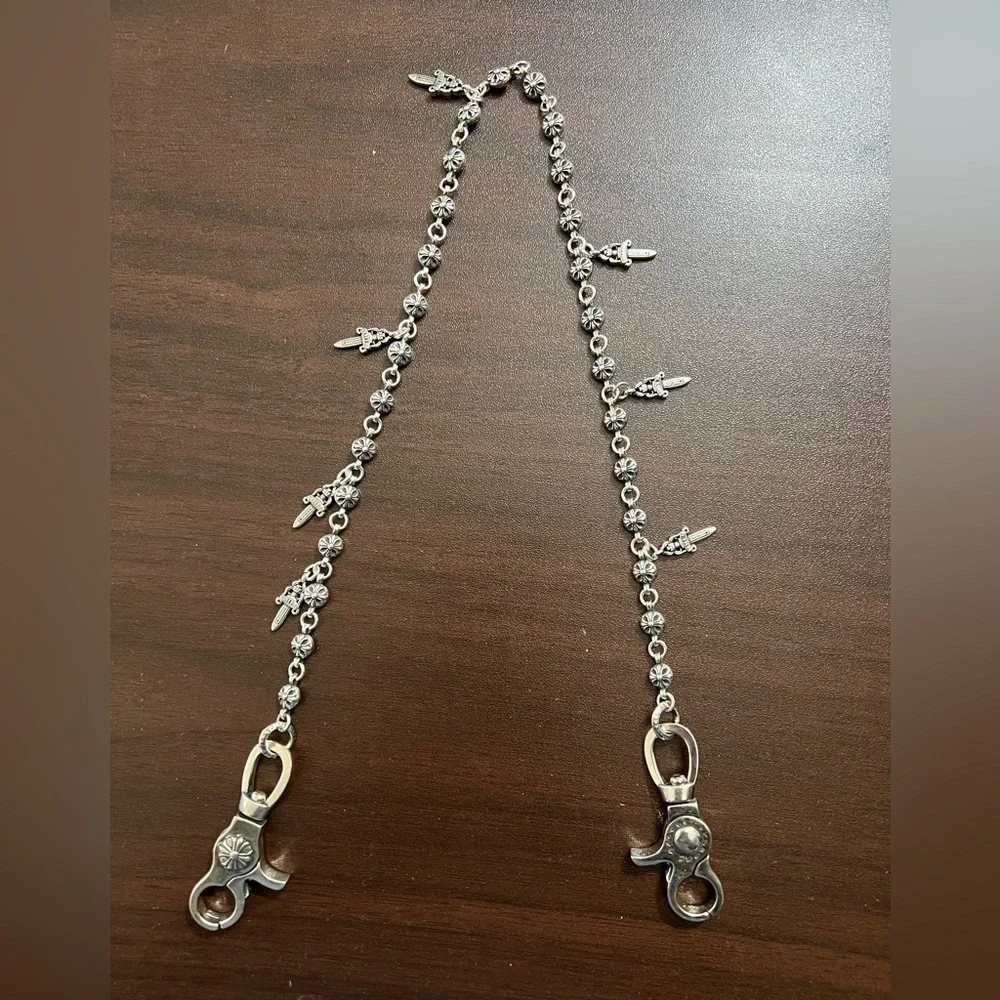 N/A cross accent
