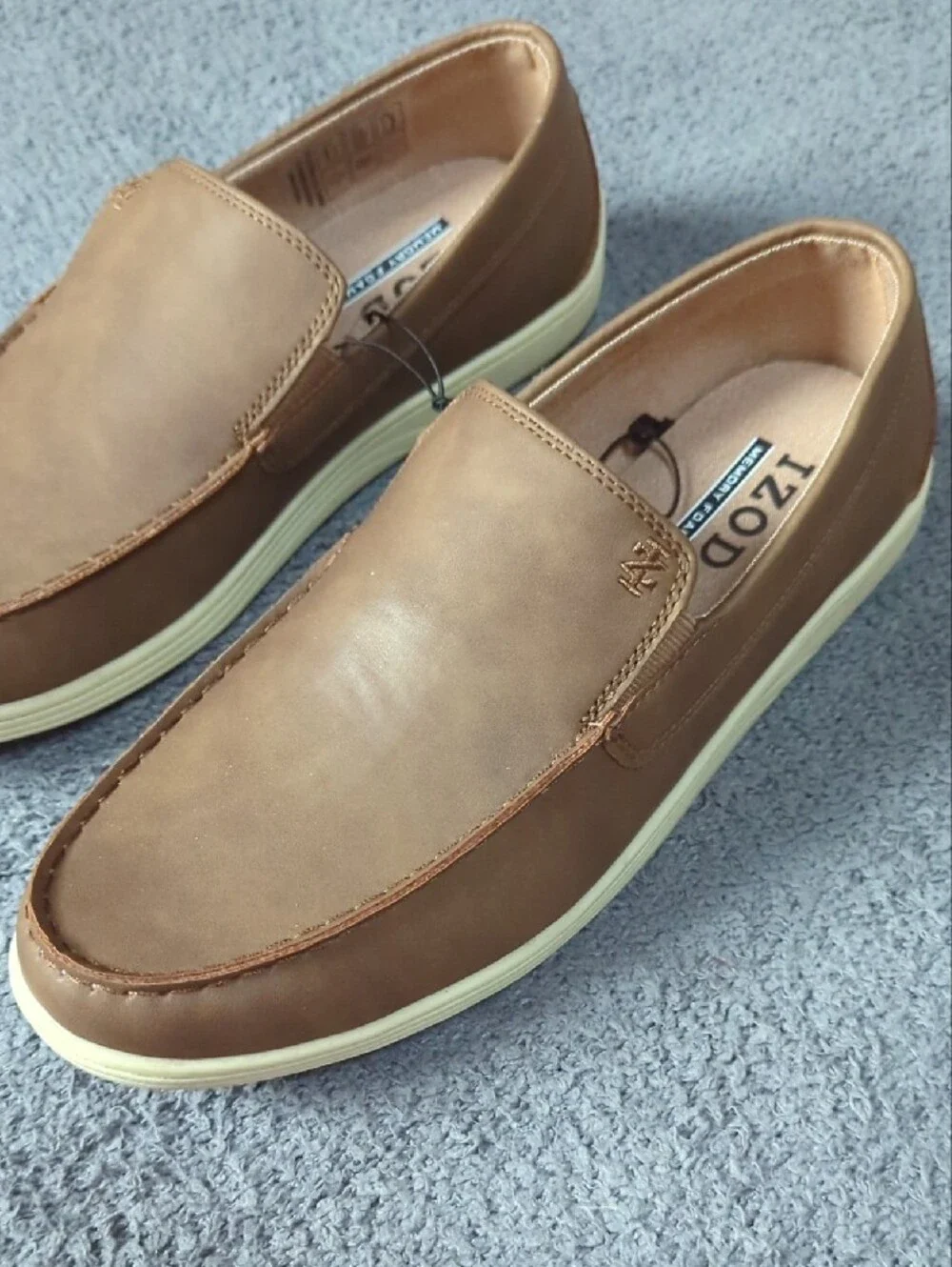 Izod Men's Memory Foam Seapoint Tan Slip-On Loafers