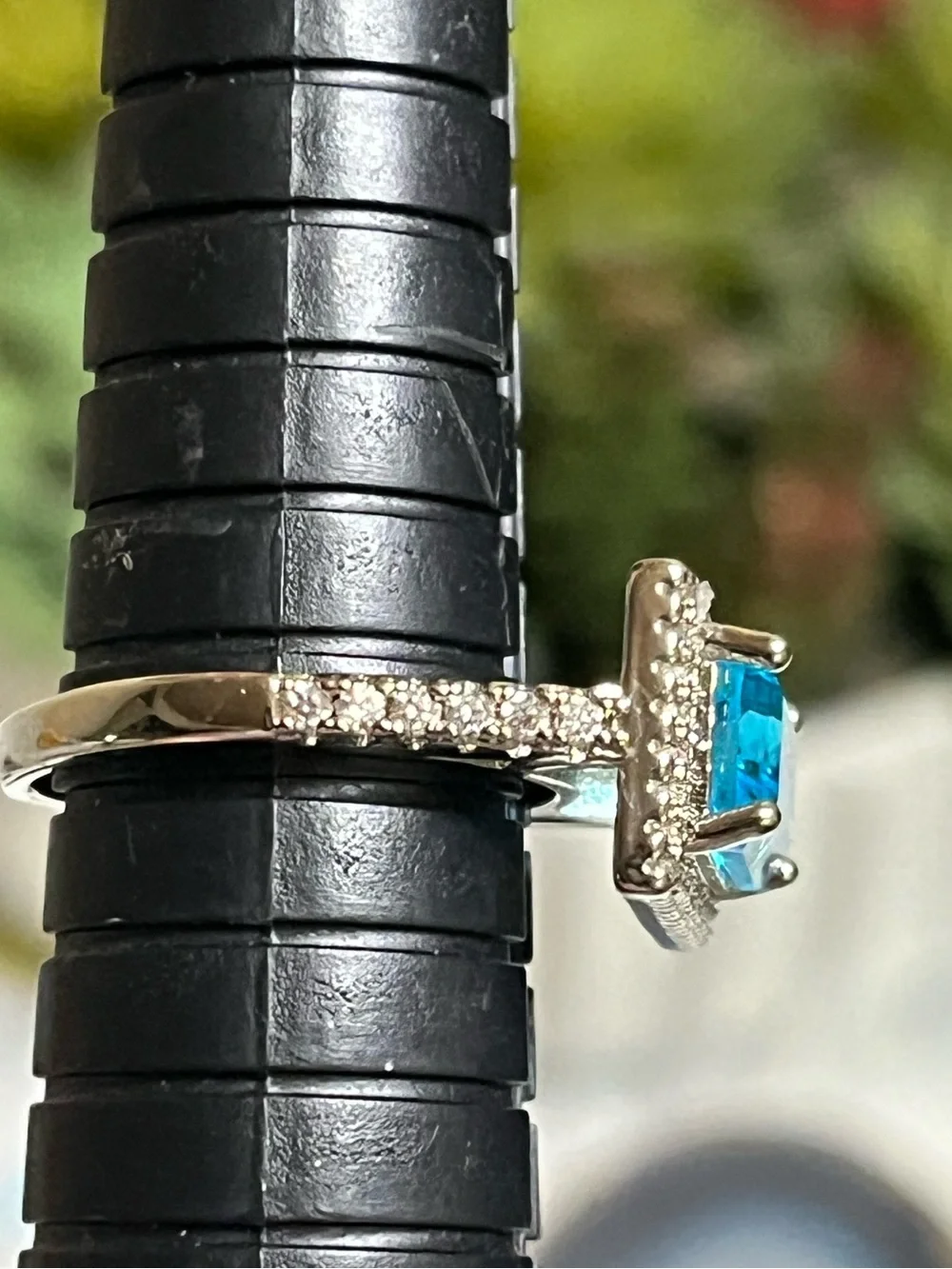 N/A silver tone