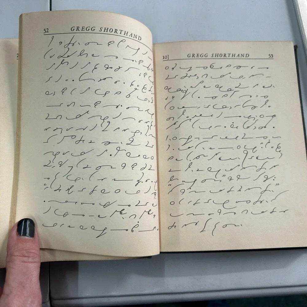 Gregg Shorthand‎ Functional Method Part One 1948 Edition Louis Leslie