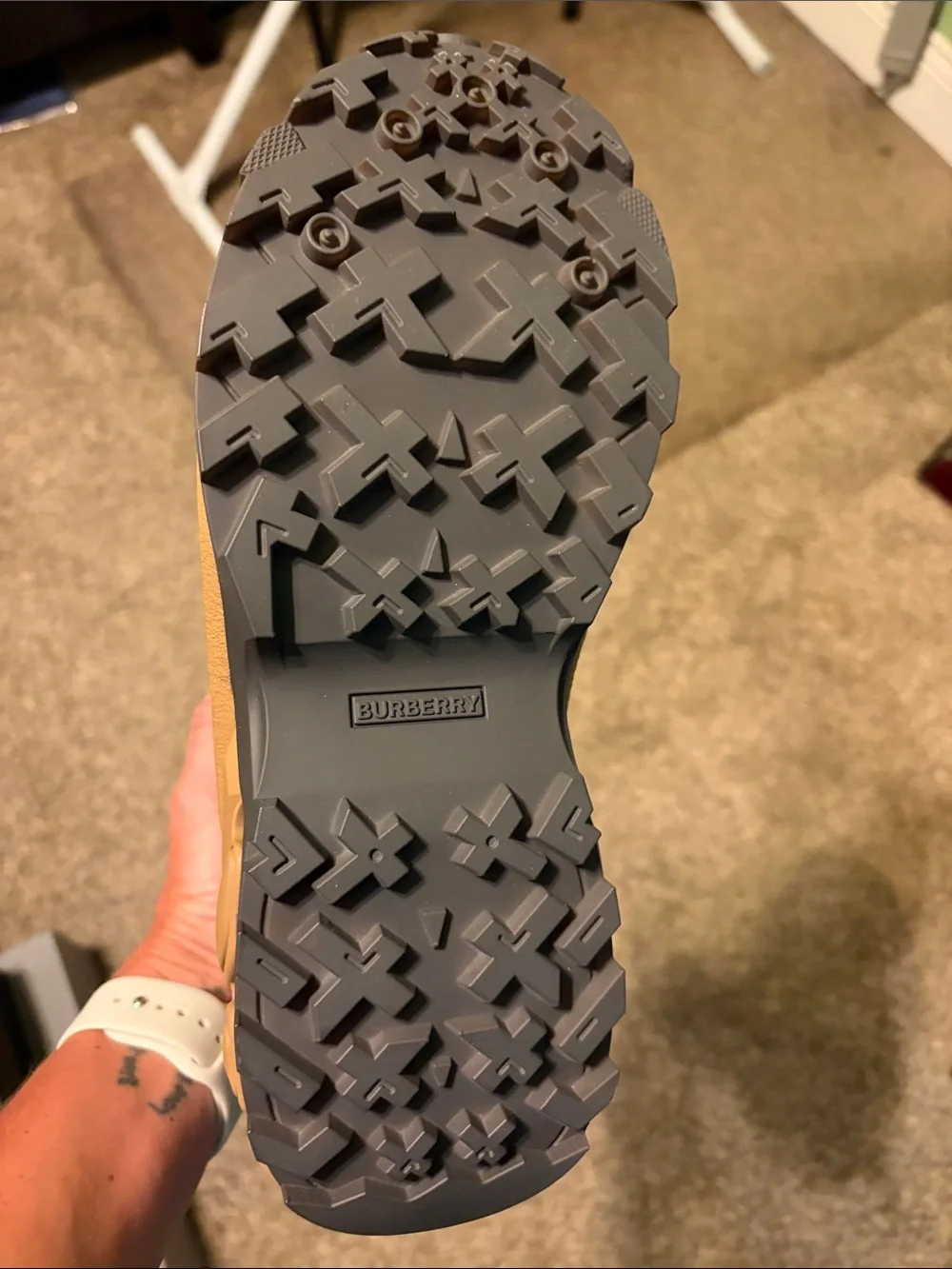 Burberry premium boots